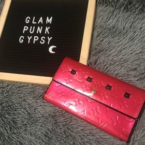 Louis Vuitton vernis Wallet ***UPCYCLED***